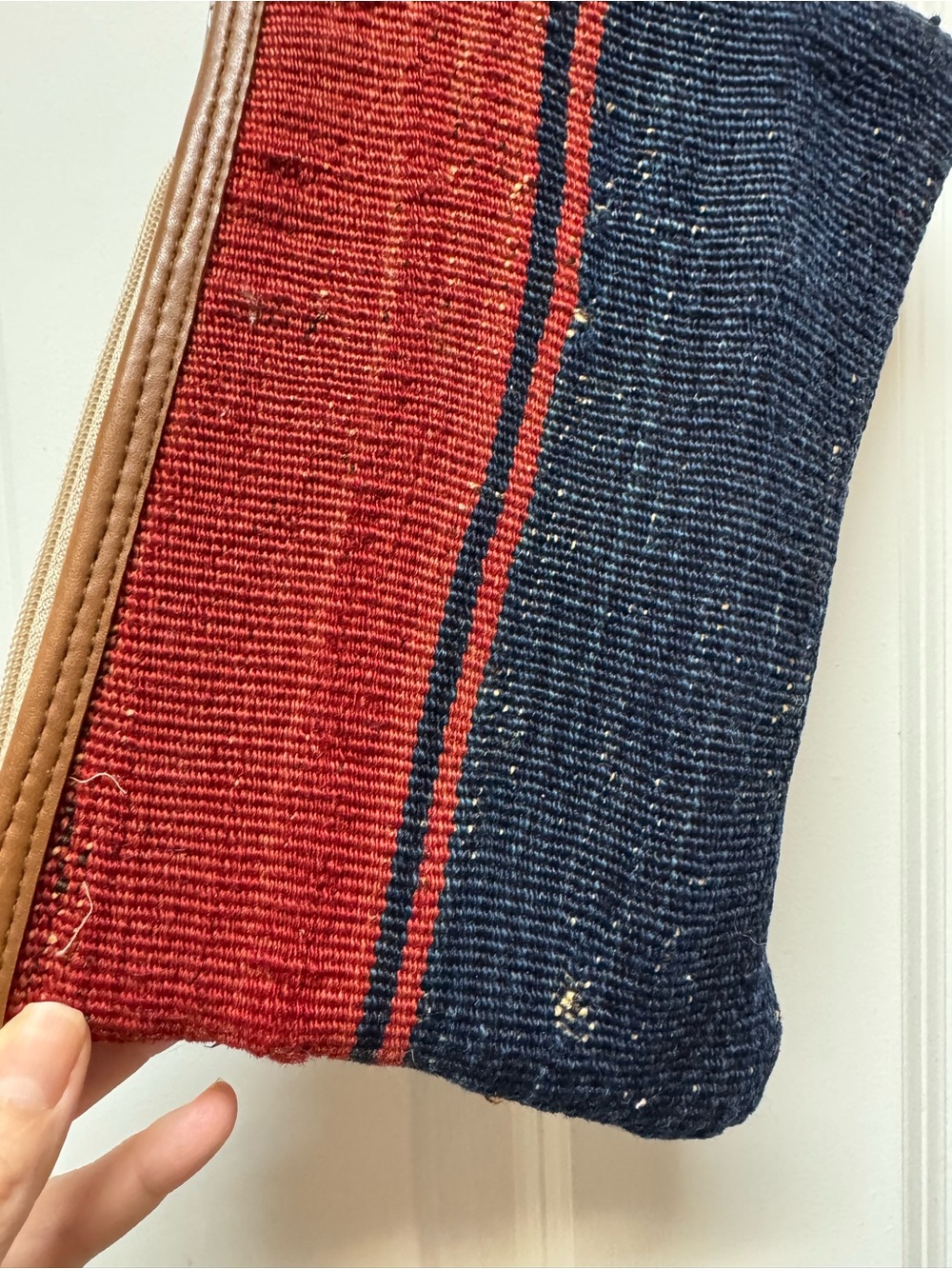 Moroccan carpet bag wristlet - Picture 4 of 6